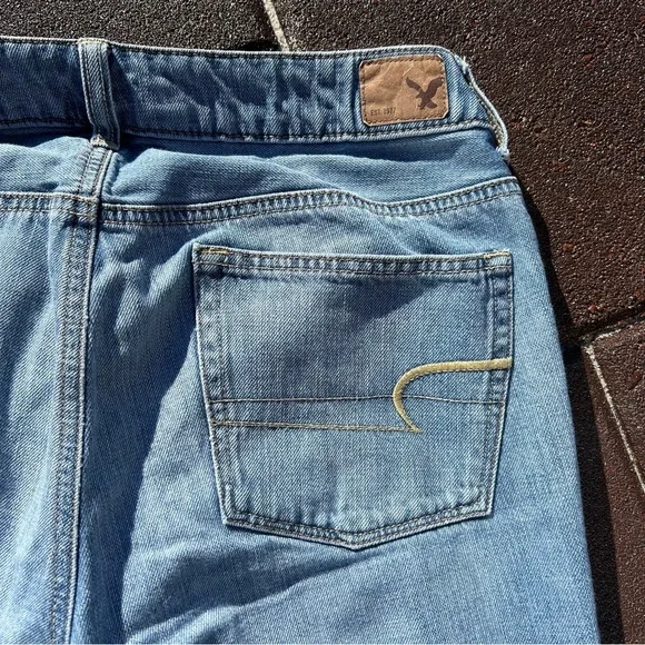 Women’s American Eagle Boy Jeans– Size 6 - Picture 9 of 11